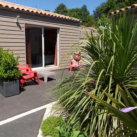 Bed & Breakfast Au Petit Bignon Les Épesses
