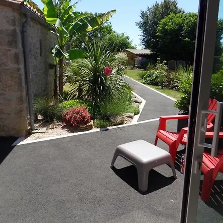 Bed & Breakfast Au Petit Bignon Les Épesses