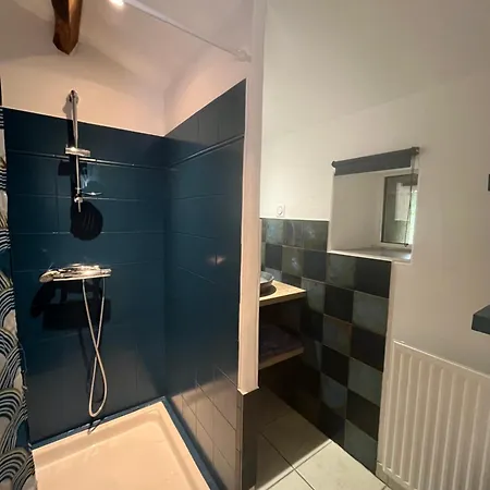 Au Petit Bignon Bed and Breakfast Les Épesses