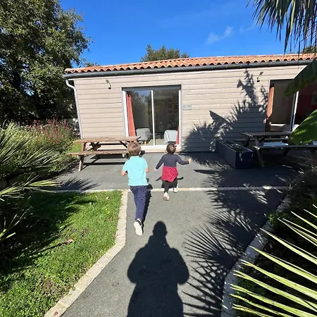 Bed and Breakfast Au Petit Bignon