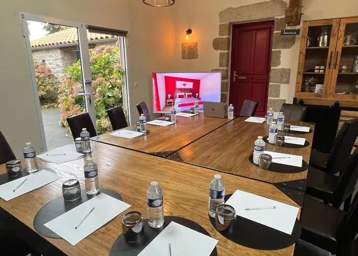 Au Petit Bignon Bed & Breakfast 3*