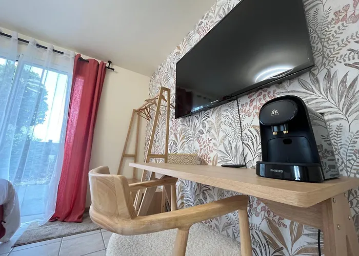 Au Petit Bignon Bed & Breakfast Les Épesses